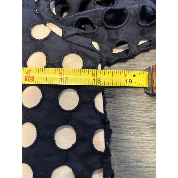 ANN TAYLOR Geo Eyelet Blouse Size S‎ Black/Cream - Picture 7 of 8